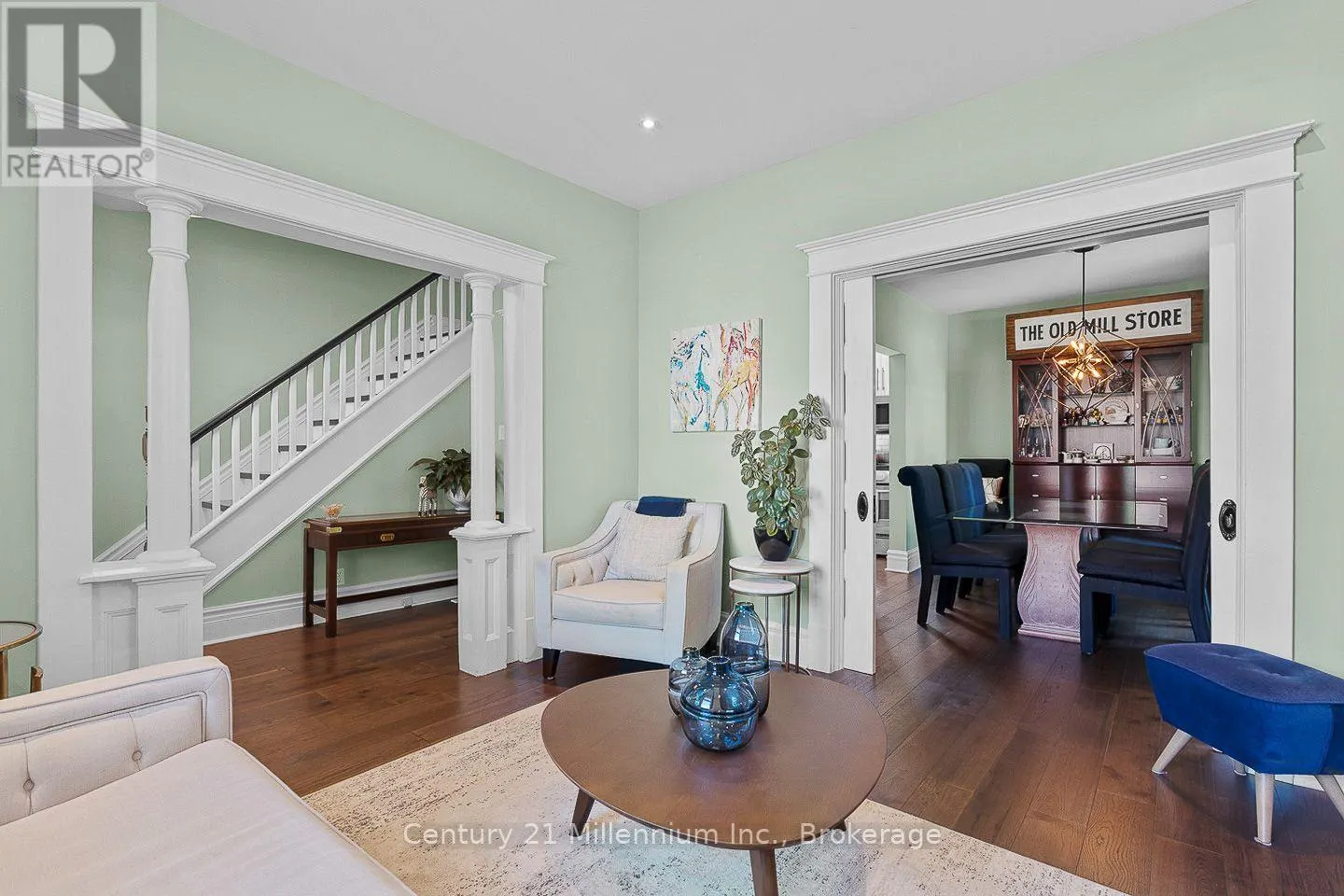 169 5TH A STREET E