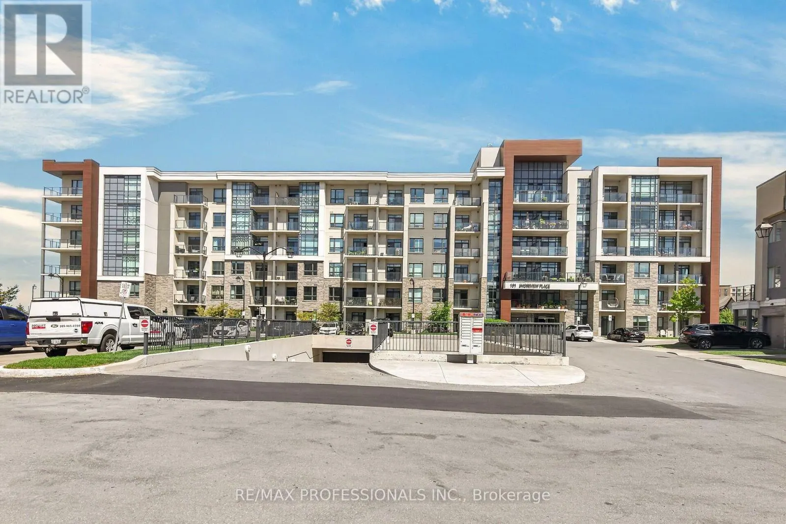 133 - 101 SHOREVIEW PLACE
