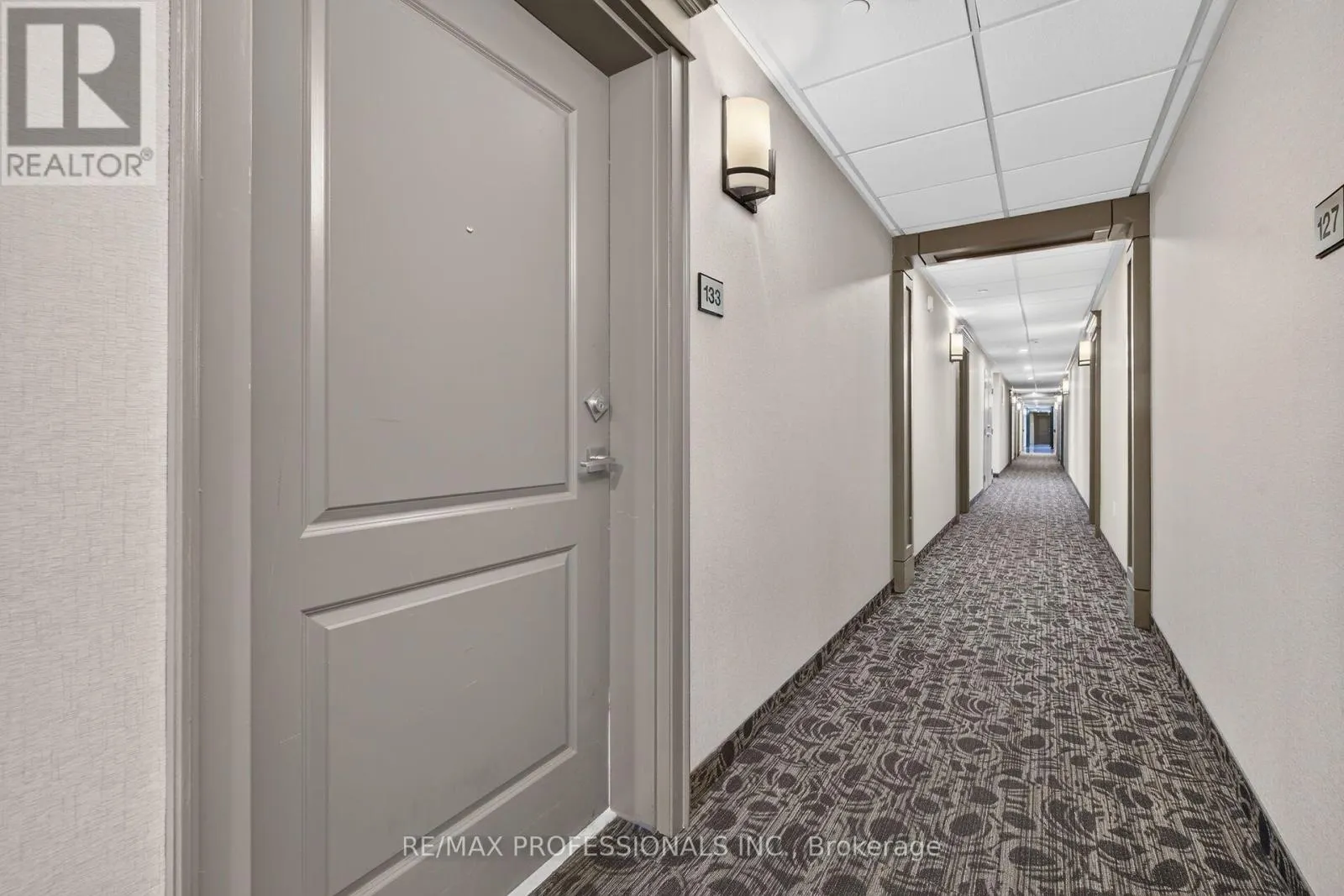 133 - 101 SHOREVIEW PLACE