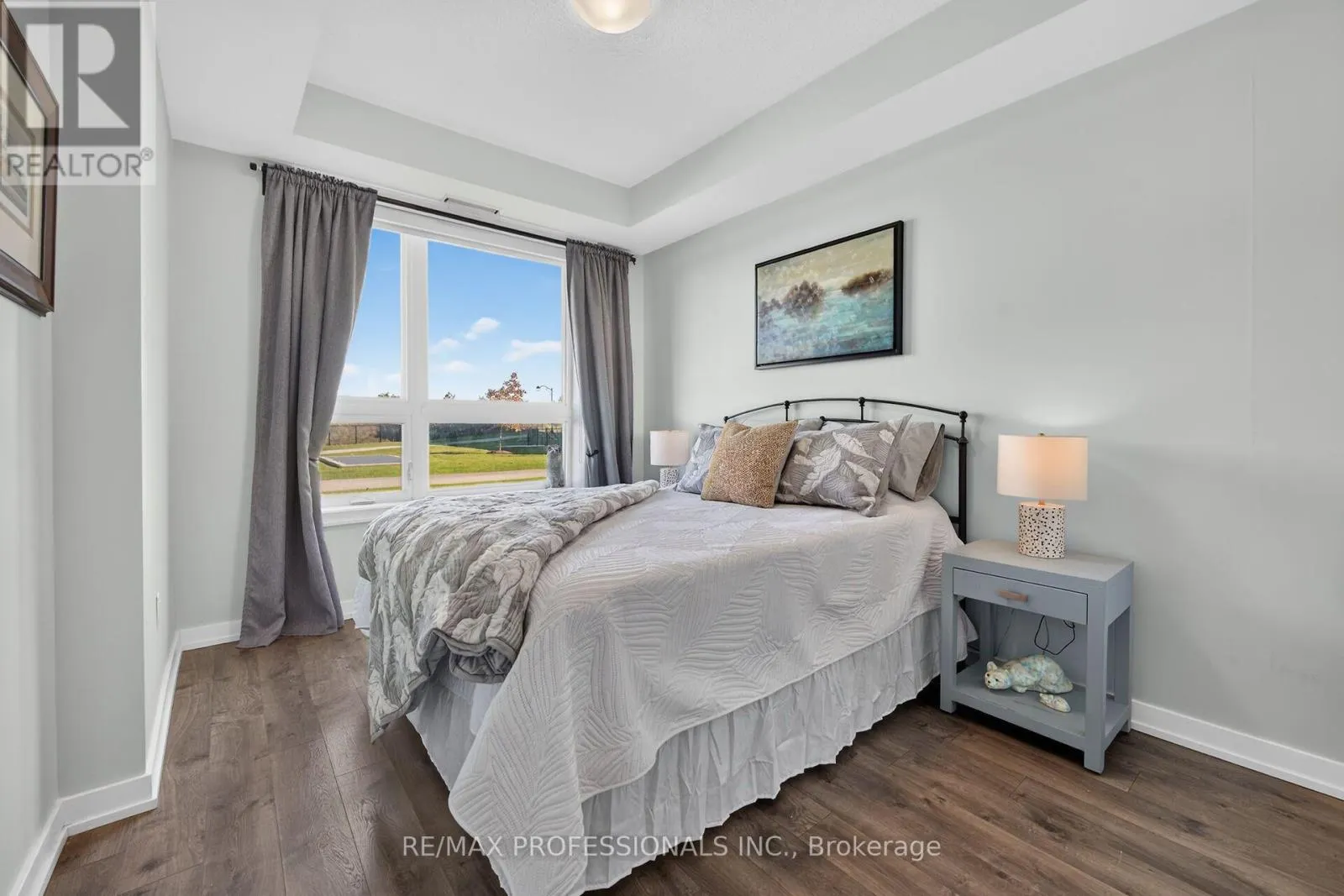 133 - 101 SHOREVIEW PLACE