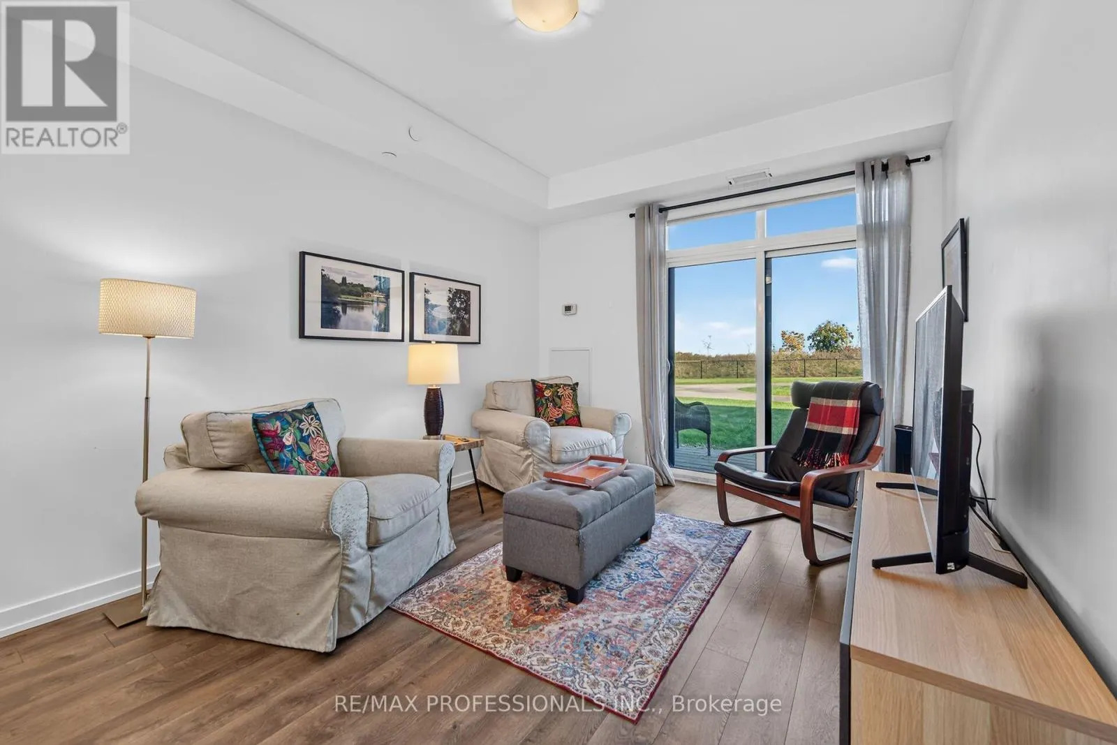 133 - 101 SHOREVIEW PLACE