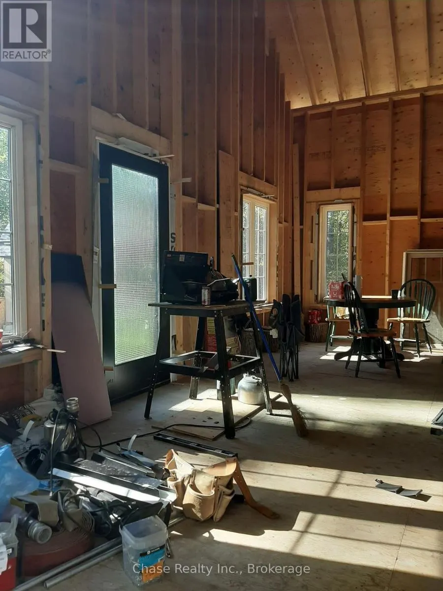 10 GINN-BEACH DRIVE