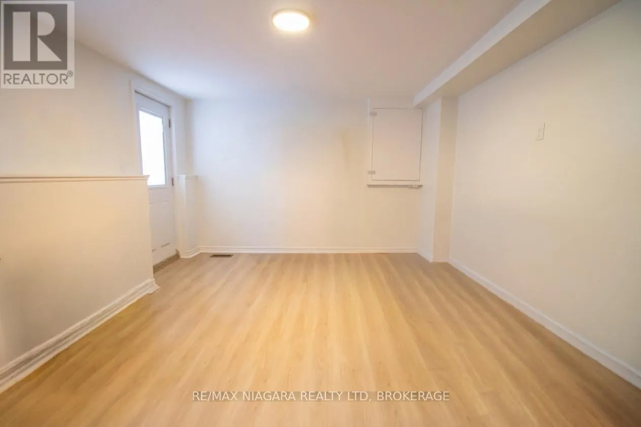 3 KLINES AVENUE