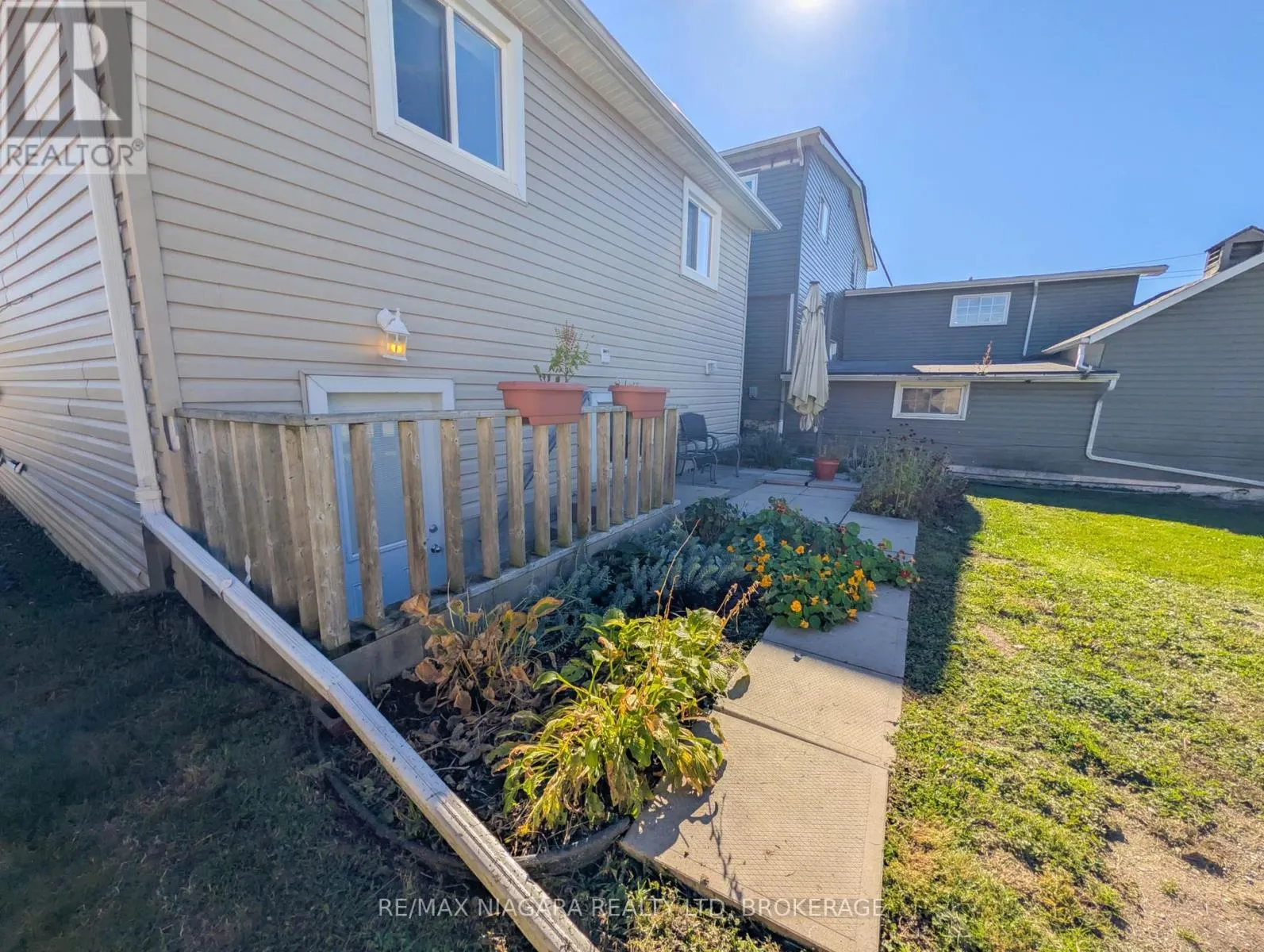 3 KLINES AVENUE