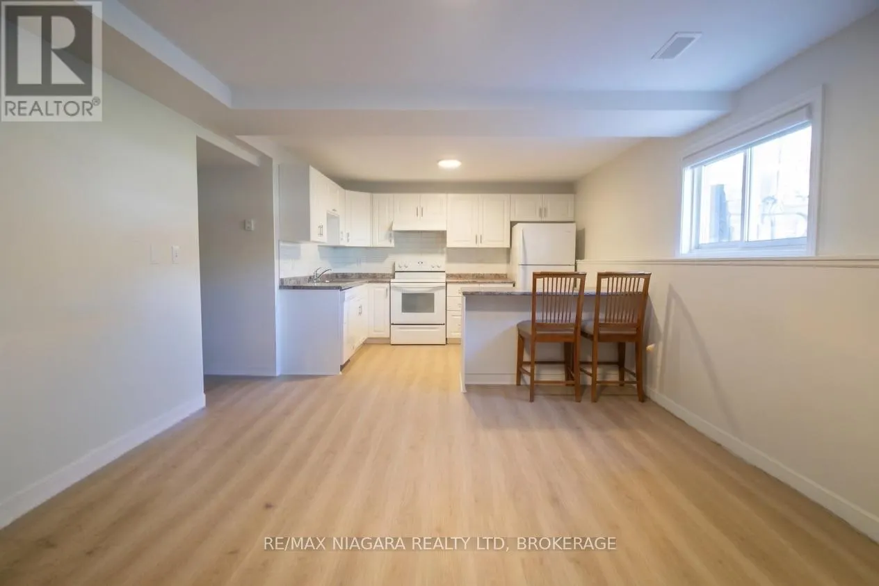 3 KLINES AVENUE