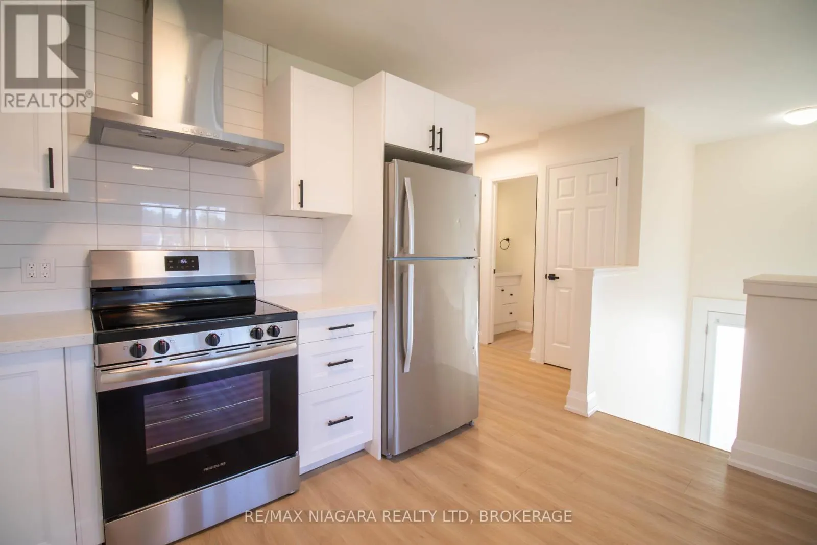 3 KLINES AVENUE