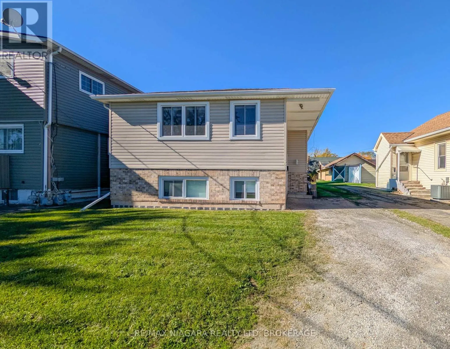 3 KLINES AVENUE