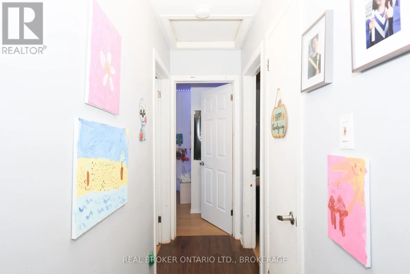 406 DOMINION STREET S
