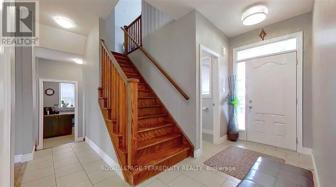 405 WESTCROFT DRIVE