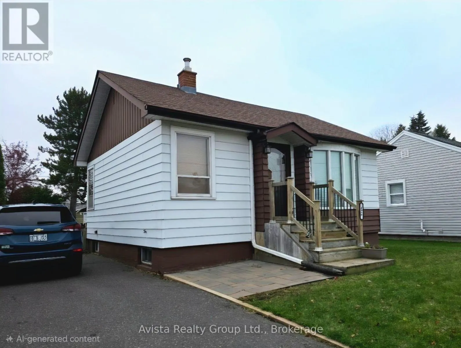 426 CHRISTINA STREET E
