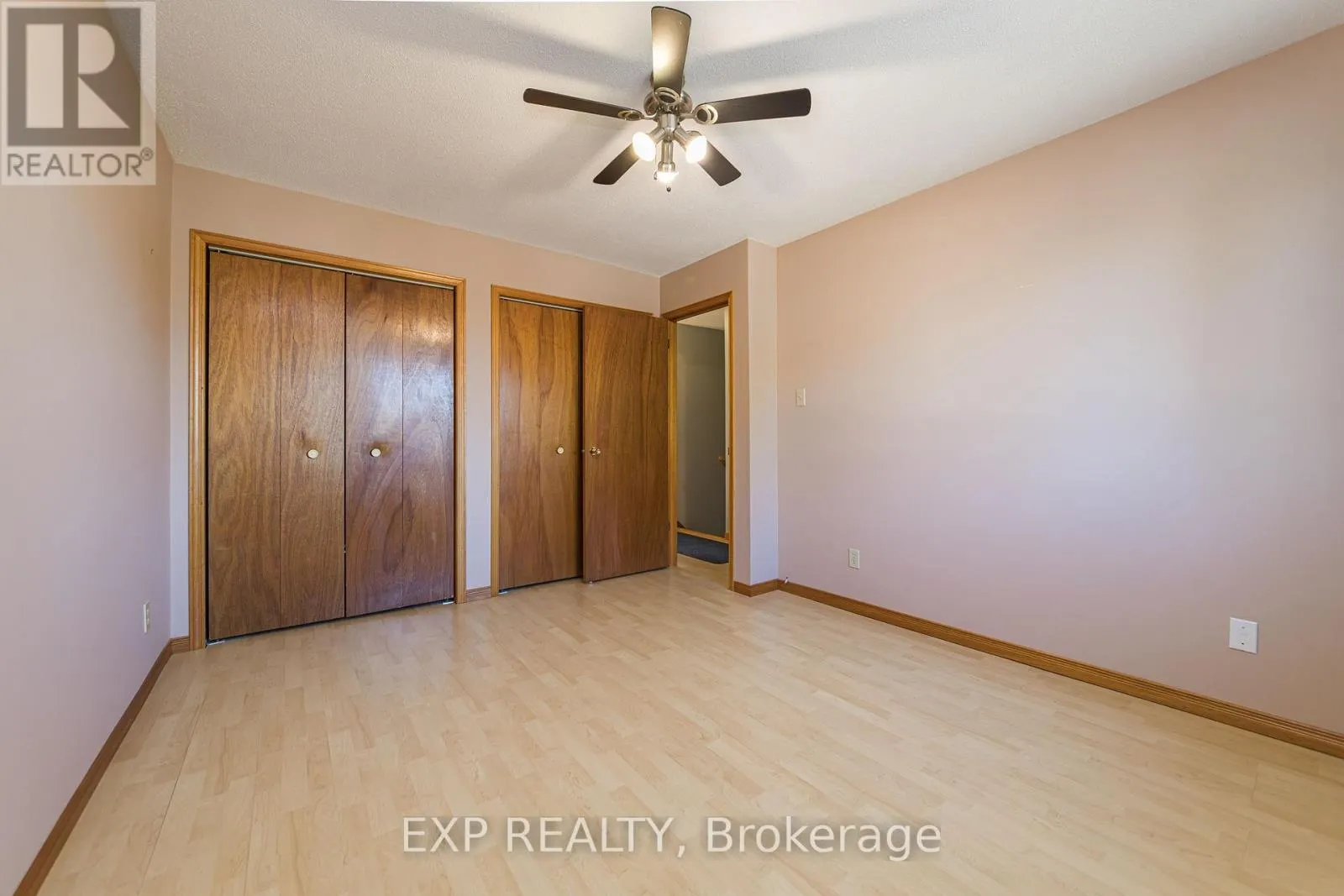 5126 MEADOWLAND DRIVE W