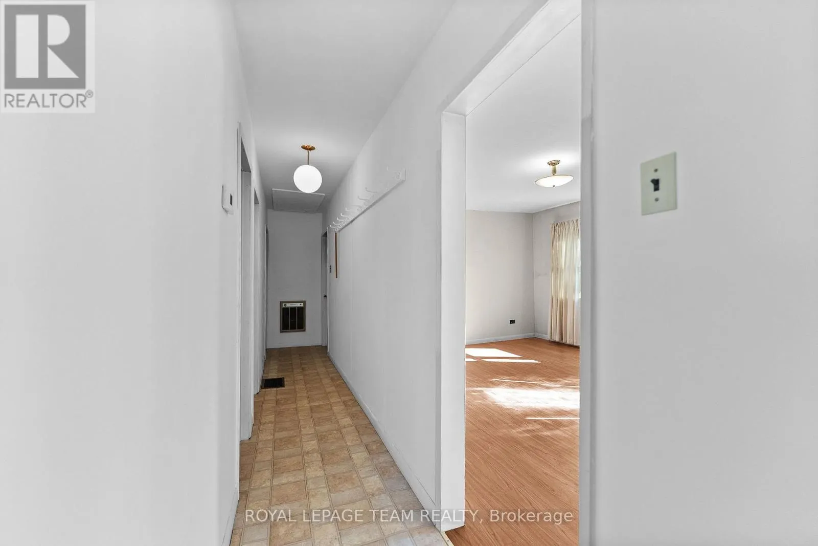 16 ROYAL PINES ROAD
