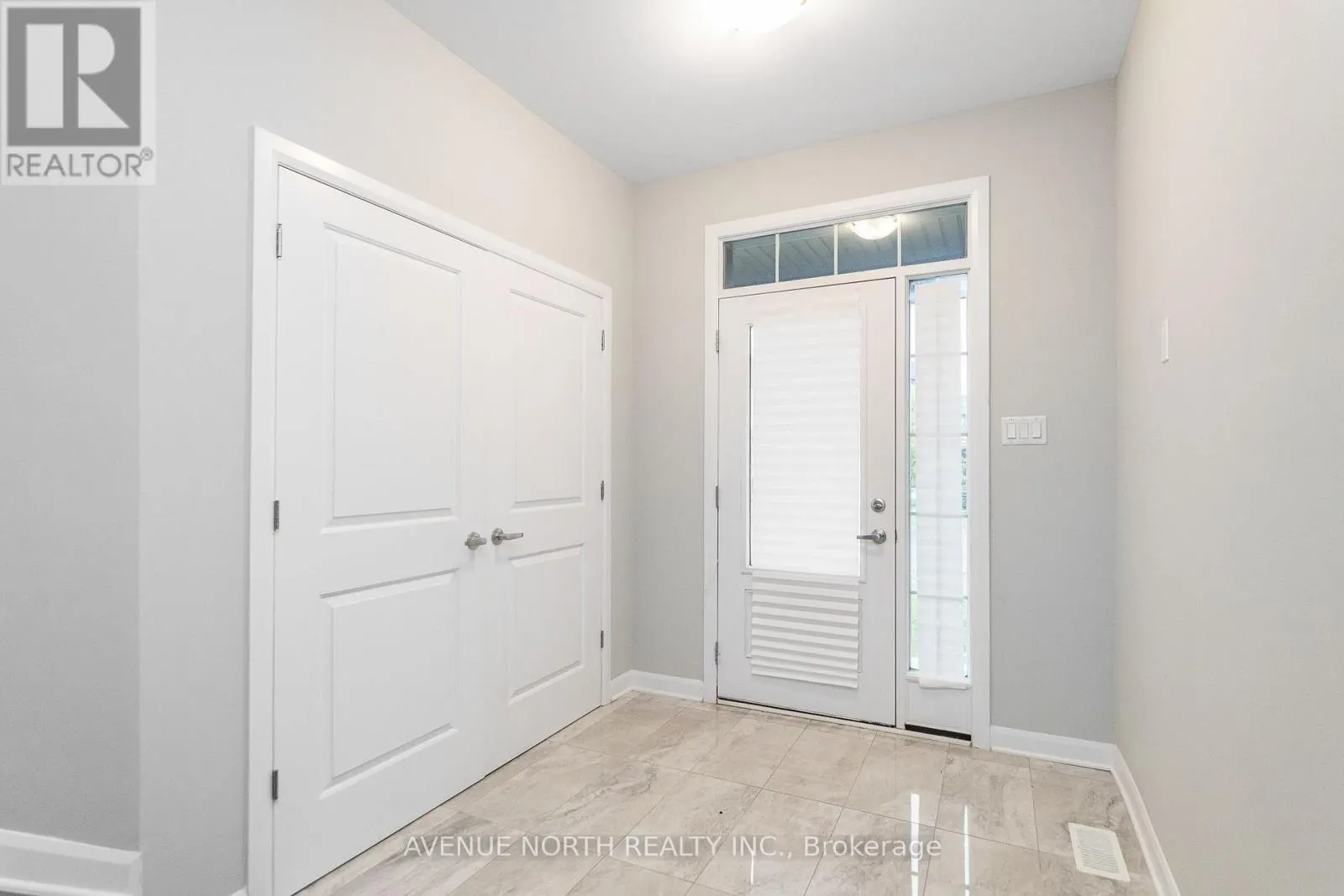 246 AQUARIUM AVENUE