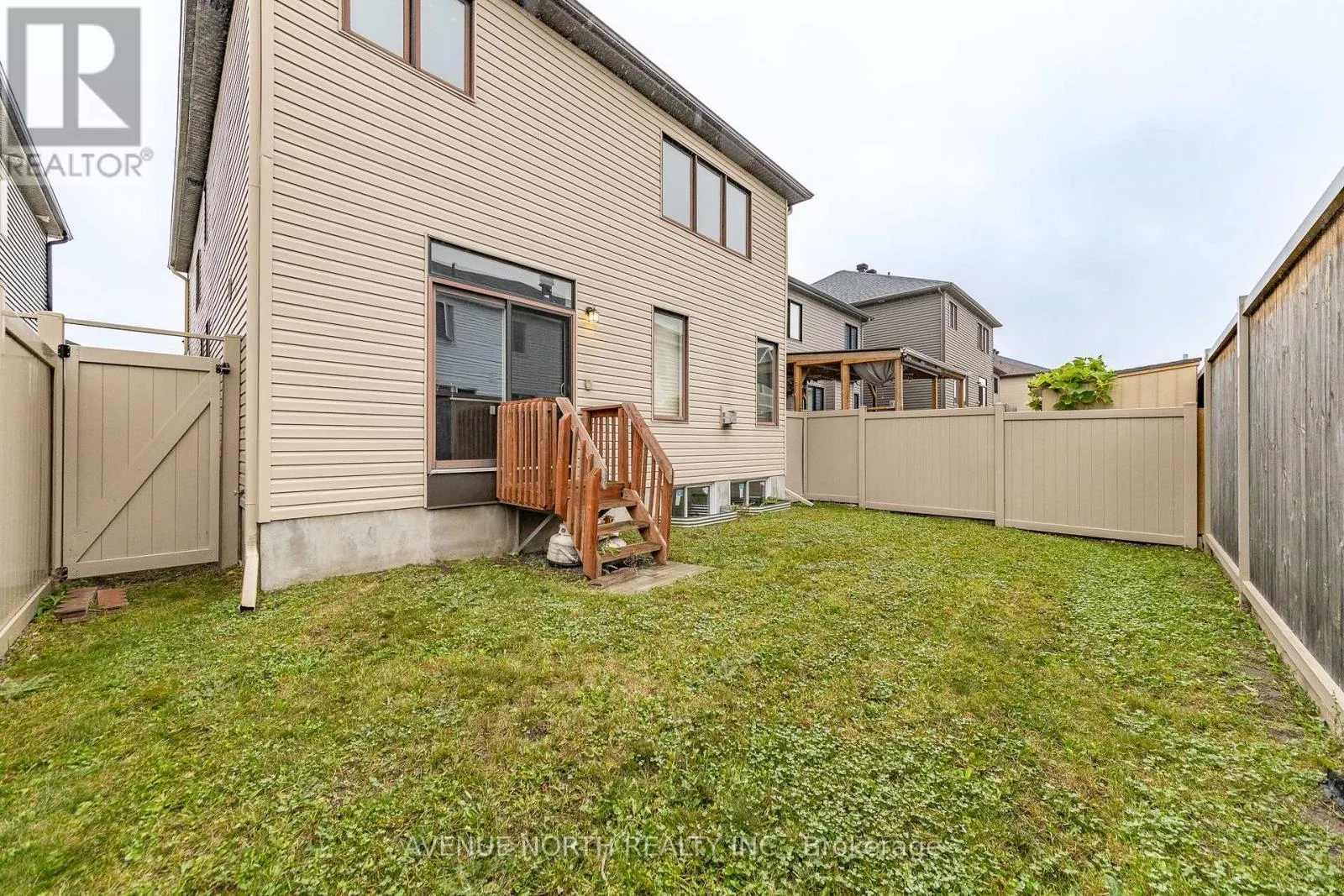246 AQUARIUM AVENUE