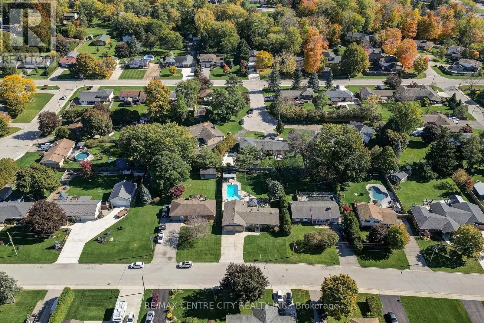 68 LOIS AVENUE