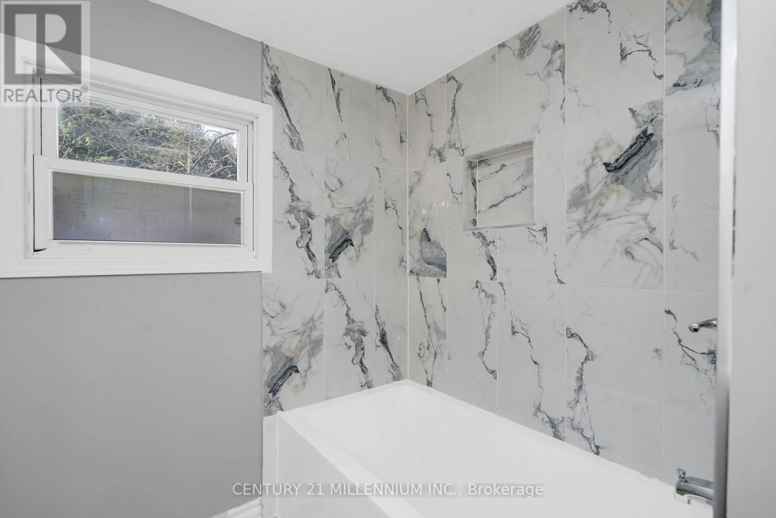 17 CEDAR LANE