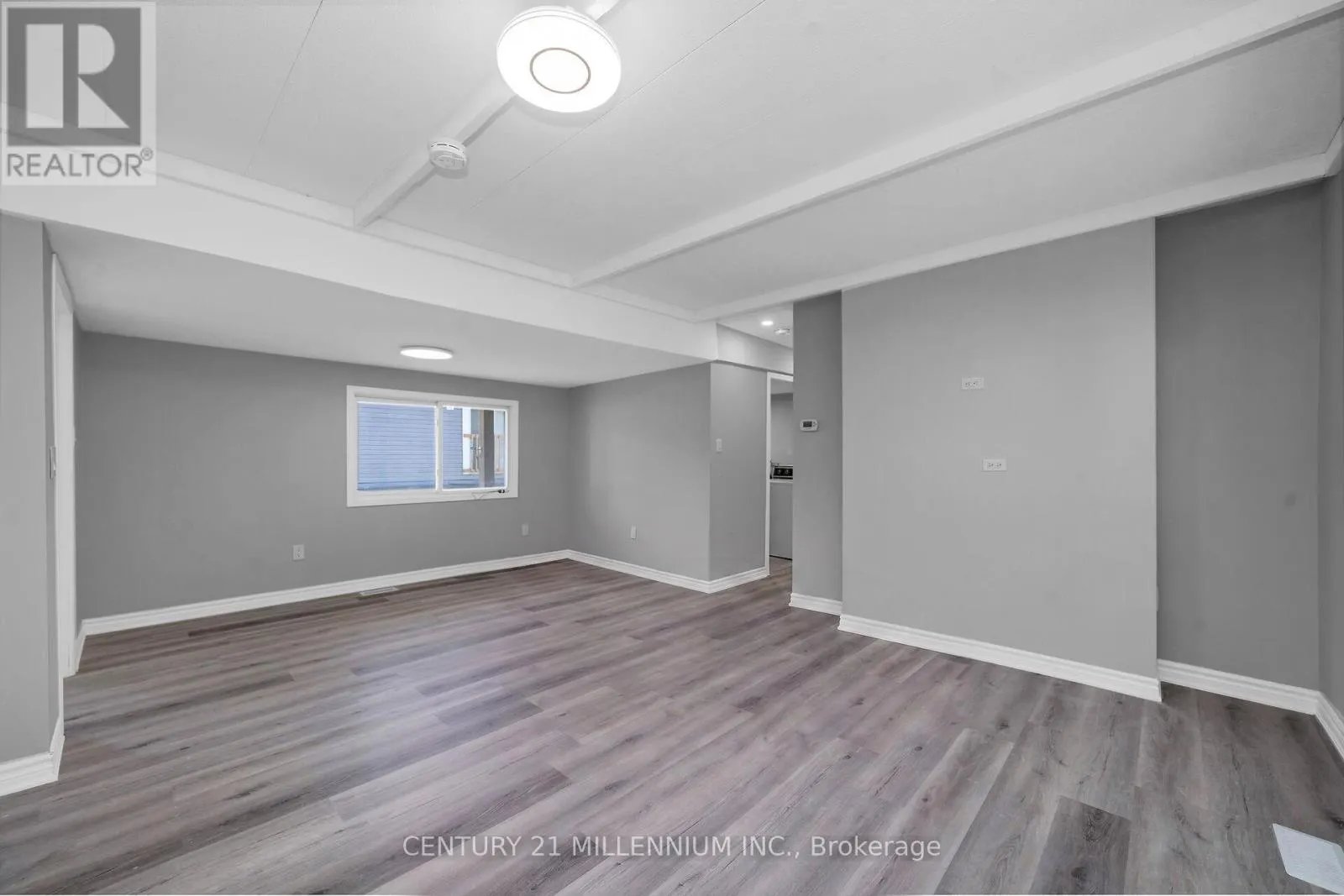 17 CEDAR LANE