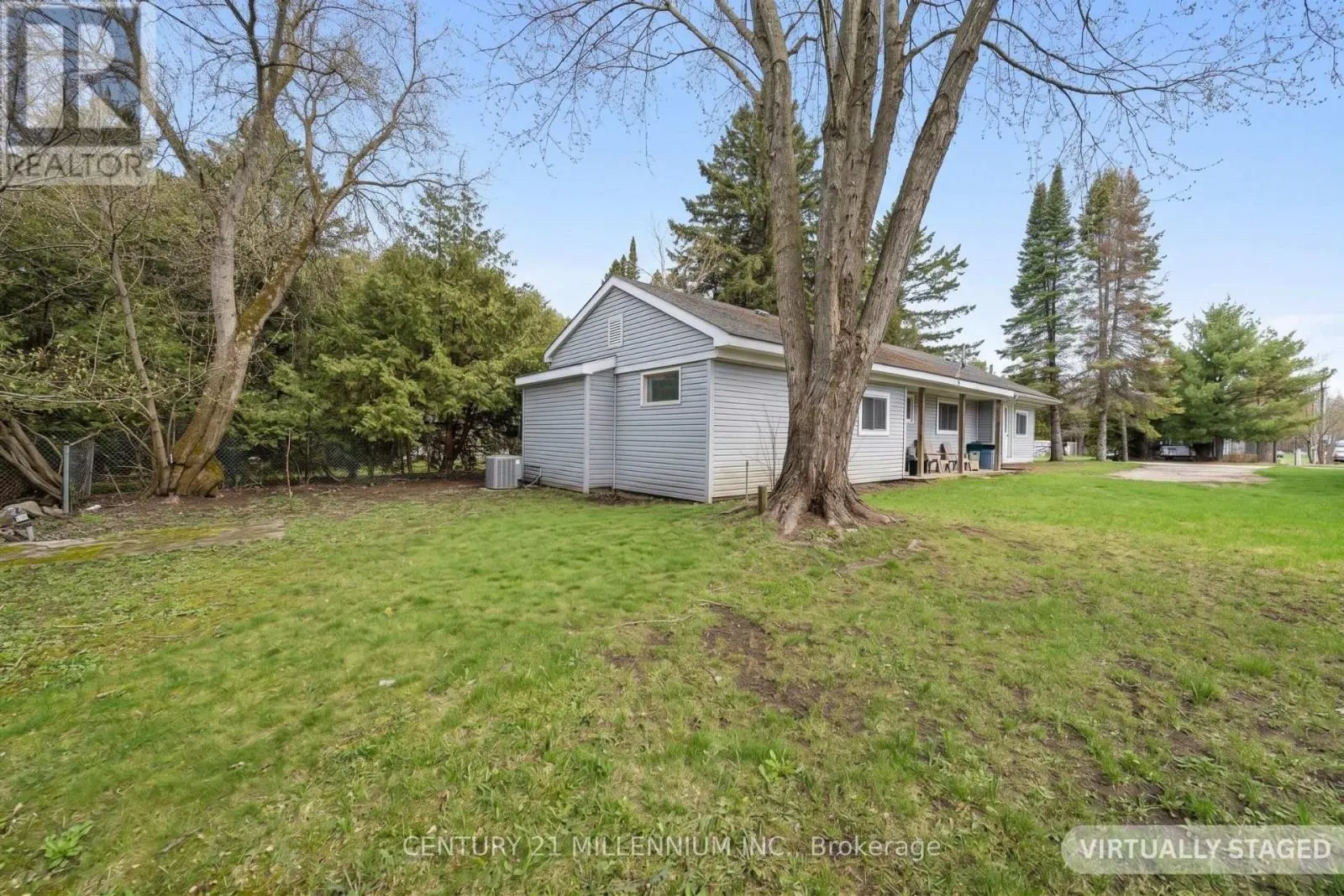 17 CEDAR LANE