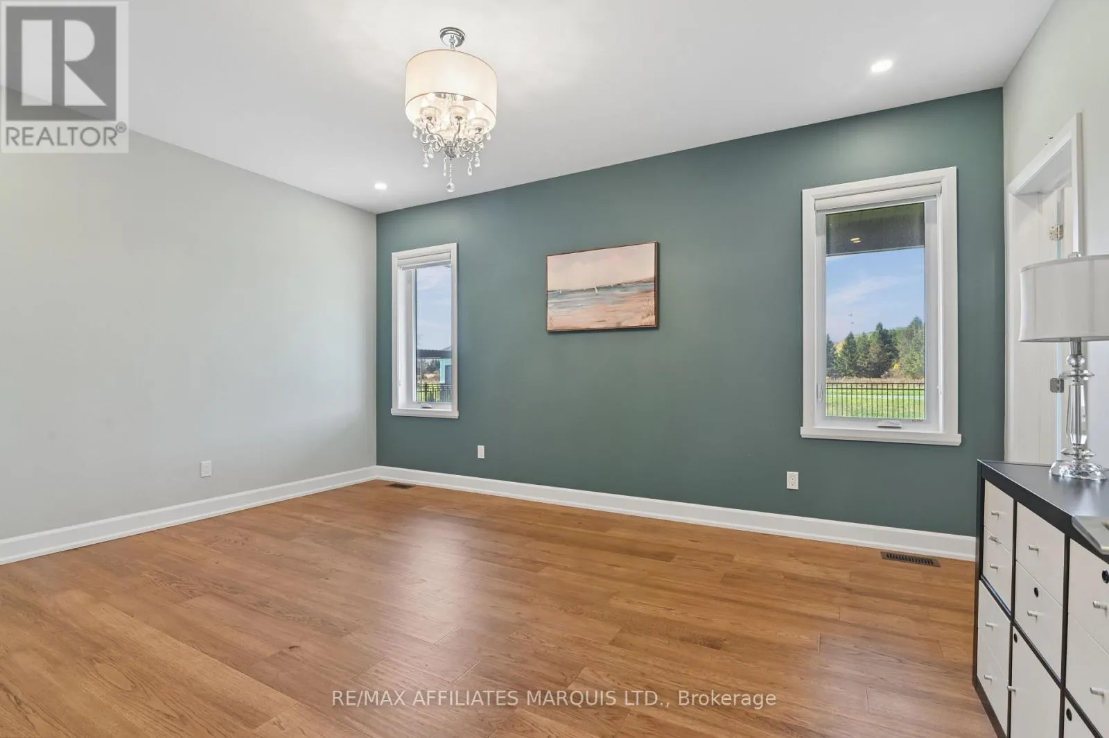 18163 ST LAURENT BOULEVARD