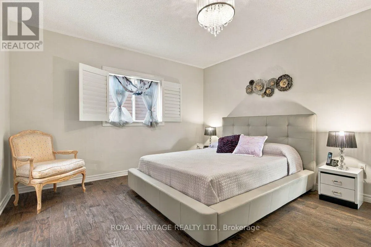 37 GRAINGER CRESCENT