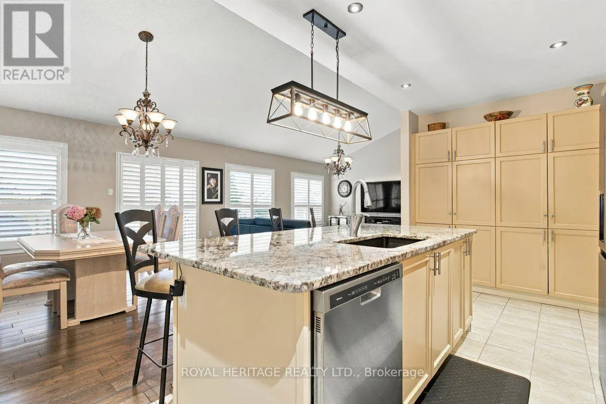 37 GRAINGER CRESCENT