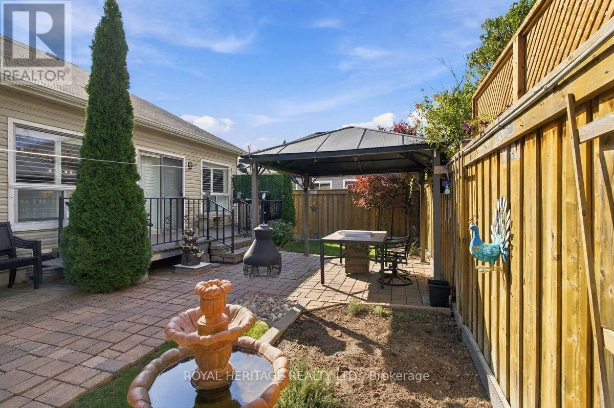 37 GRAINGER CRESCENT