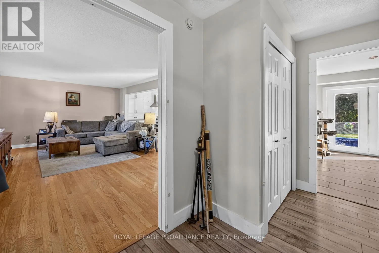 15 WILLOW DRIVE