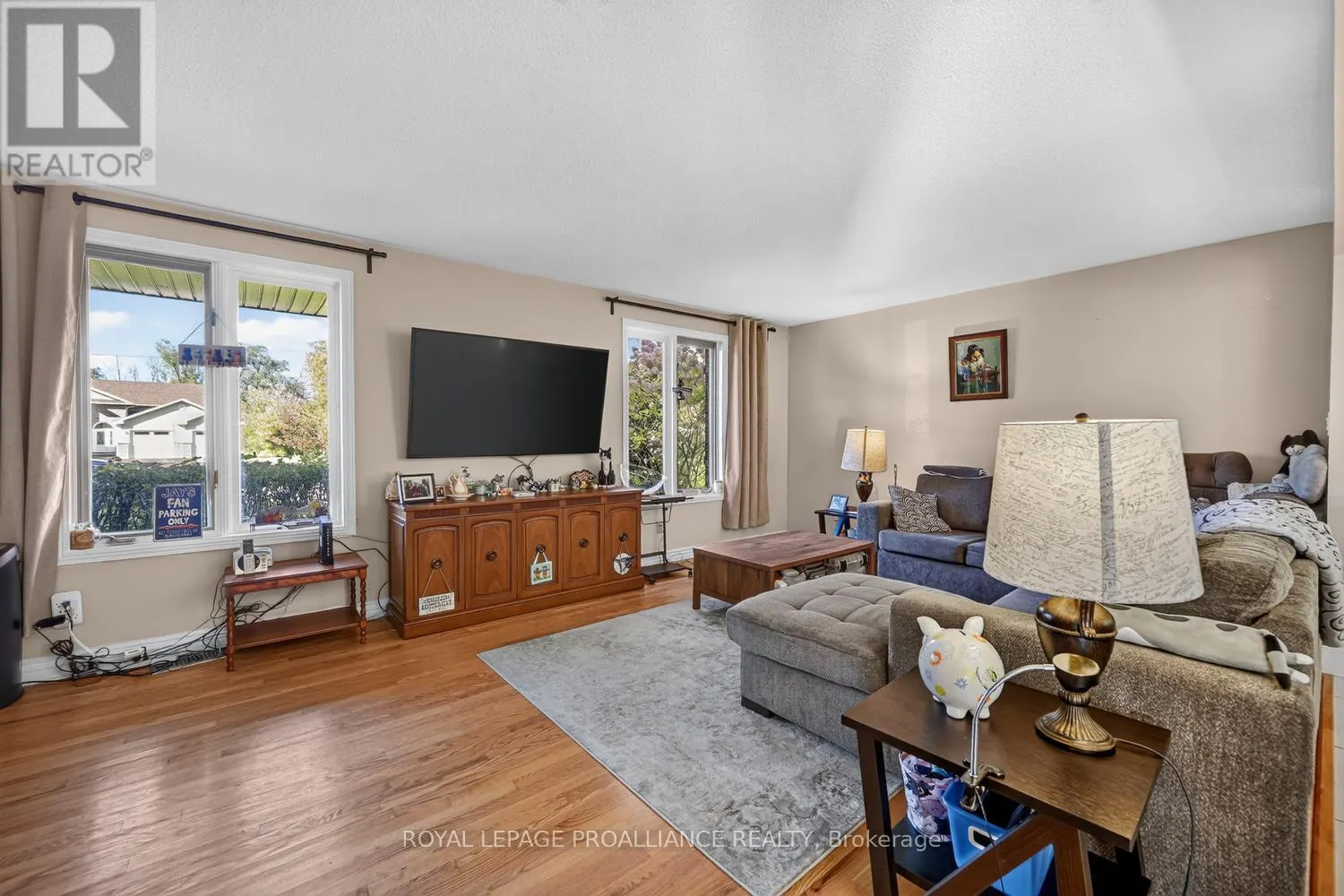 15 WILLOW DRIVE