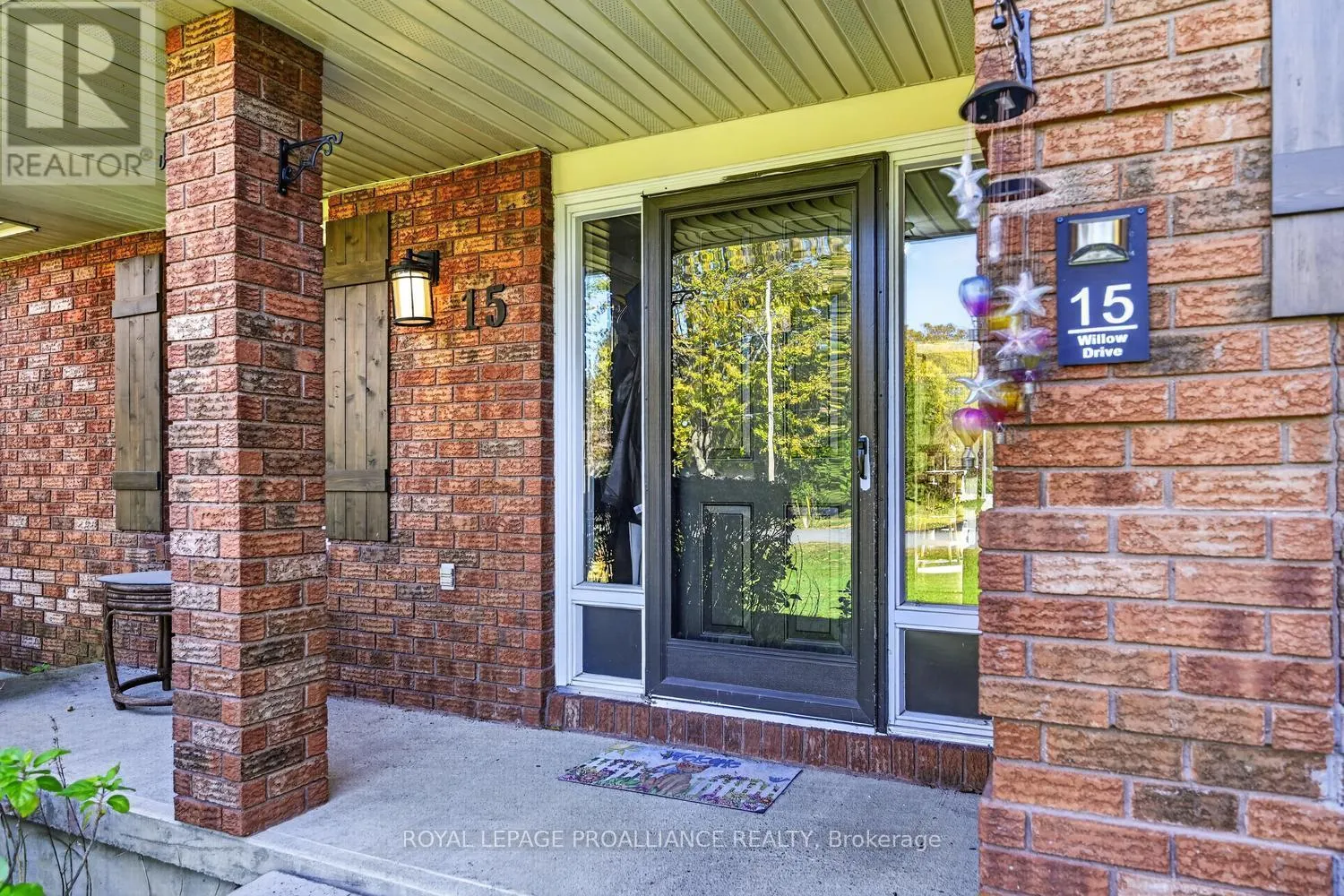 15 WILLOW DRIVE