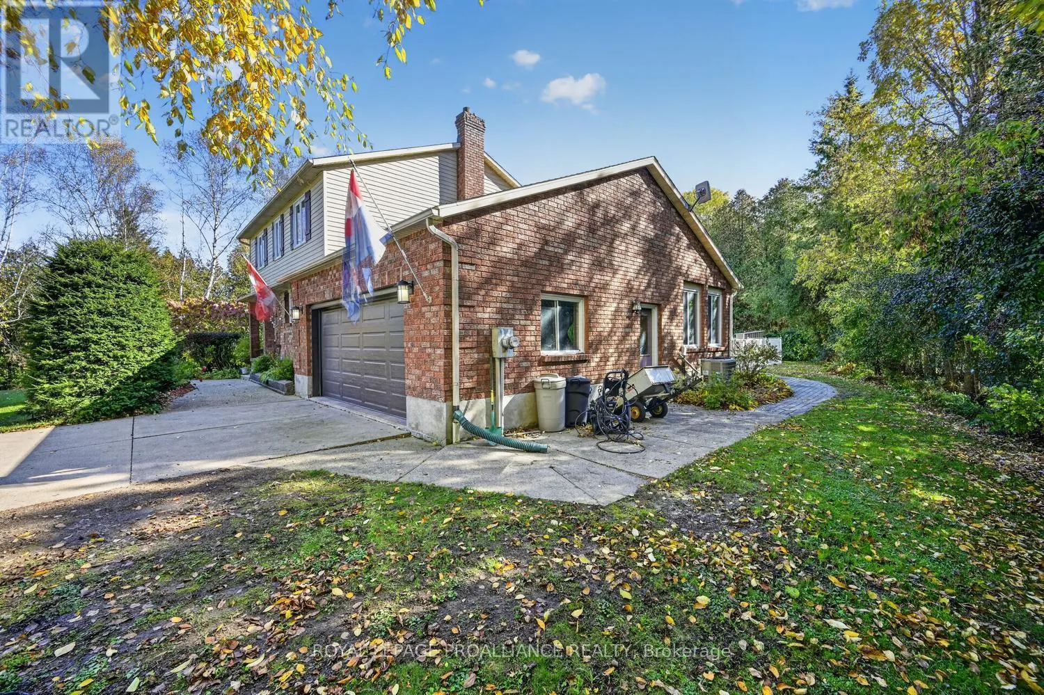15 WILLOW DRIVE