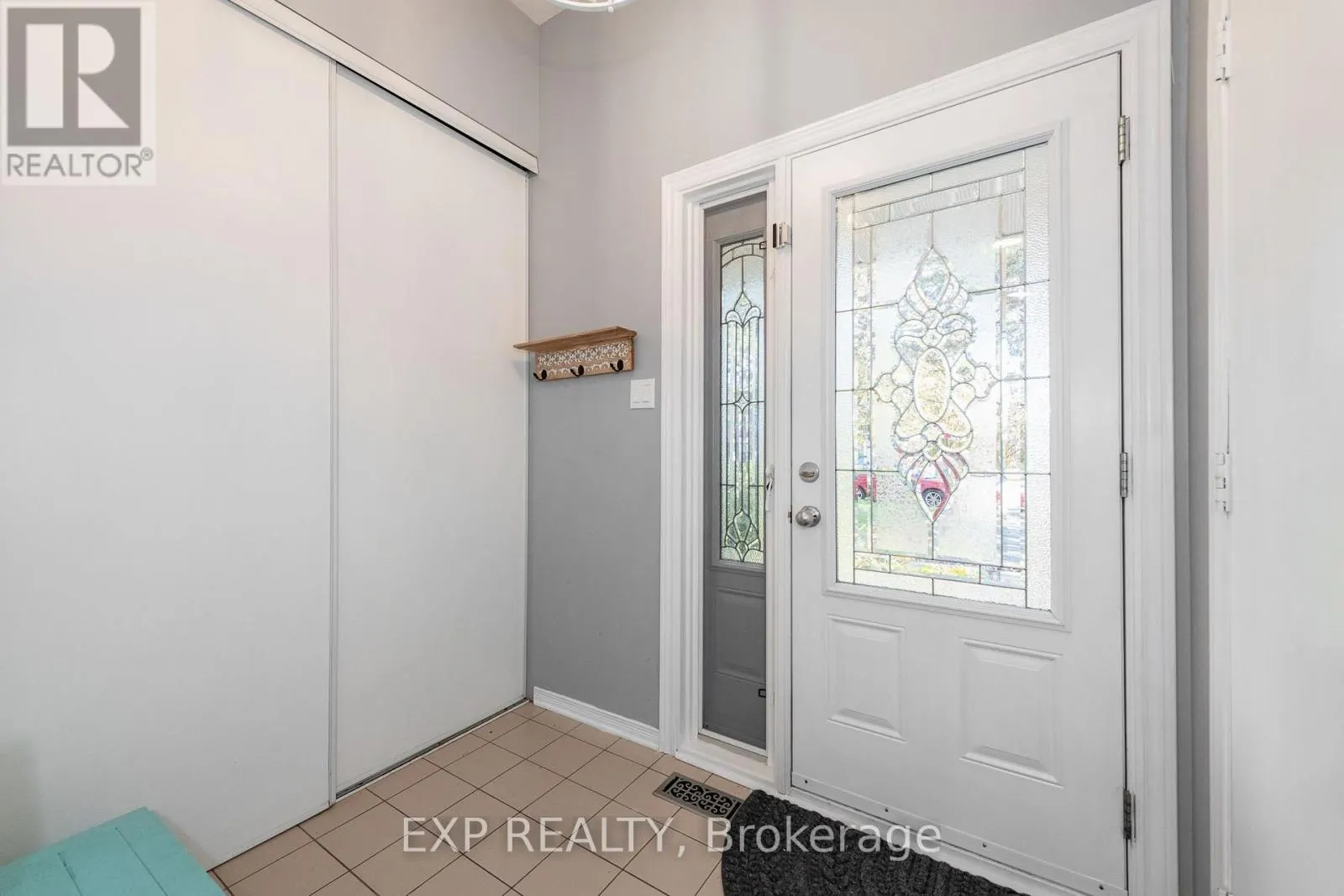 36 MEADOWBREEZE DRIVE