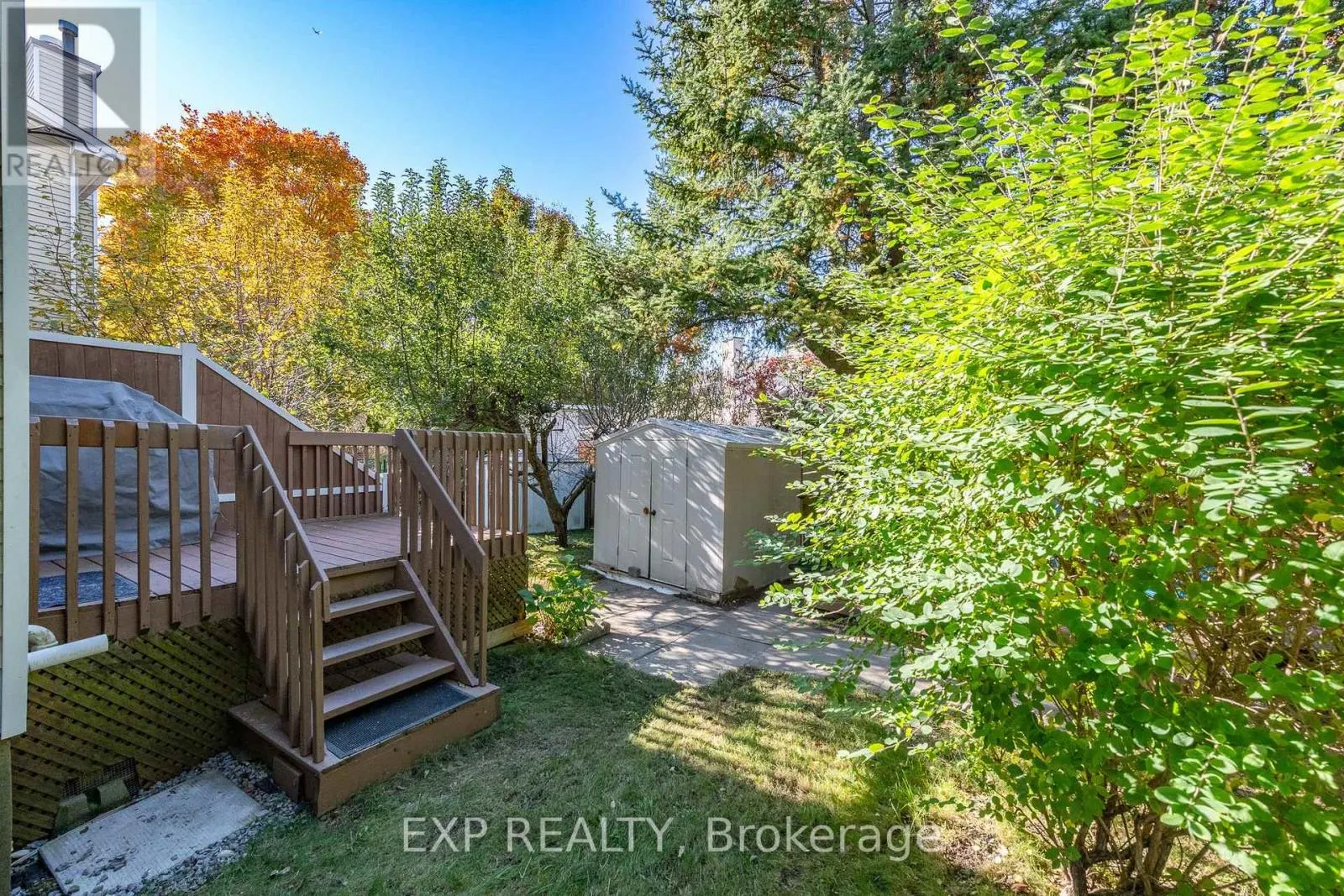 36 MEADOWBREEZE DRIVE