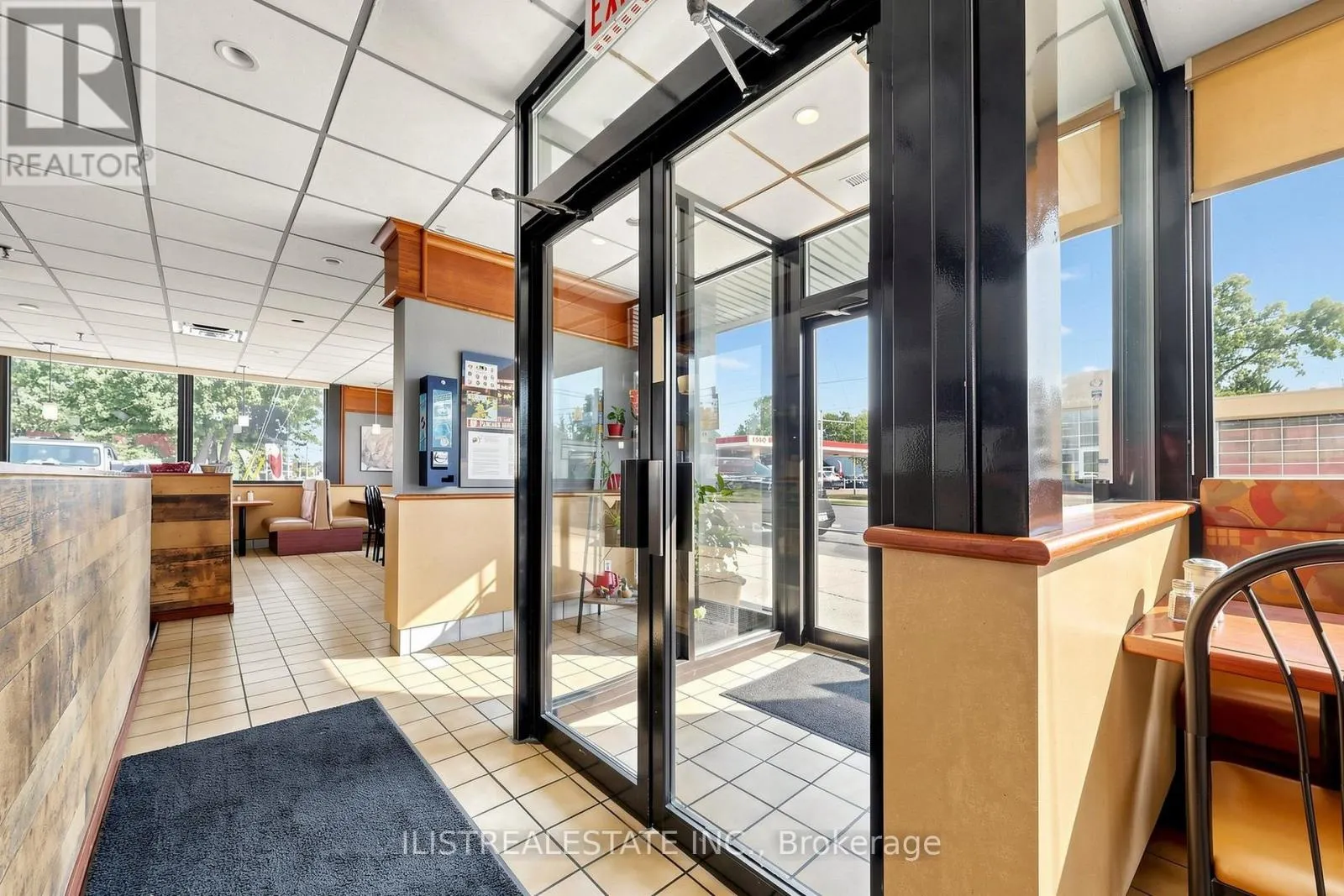 1520 MAIN STREET W