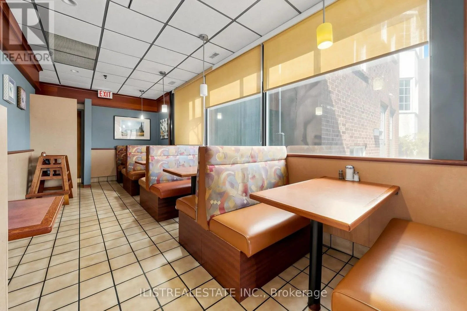 1520 MAIN STREET W