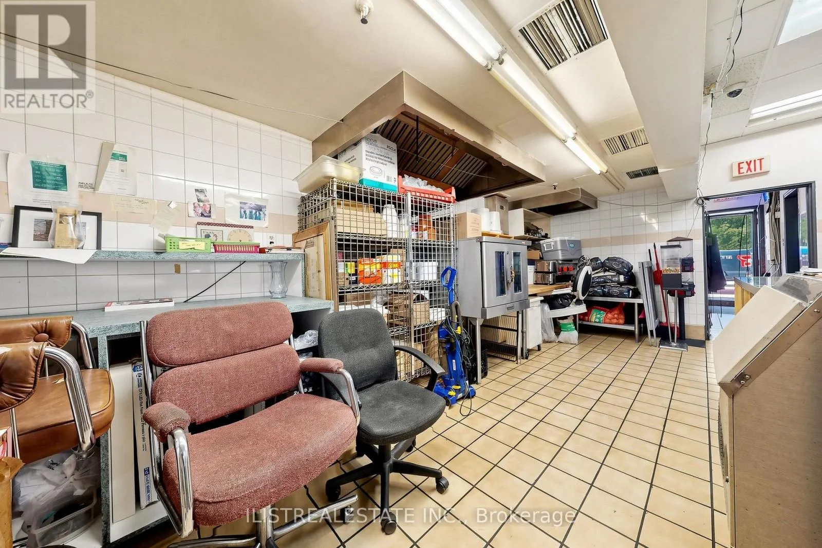 1520 MAIN STREET W
