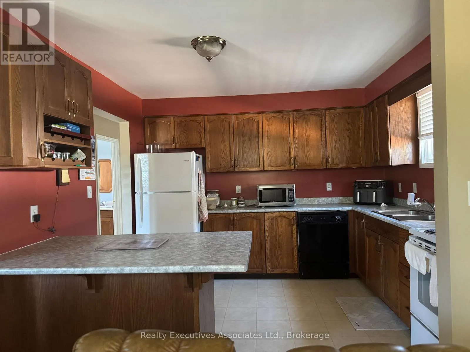 34 GILLIN ROAD