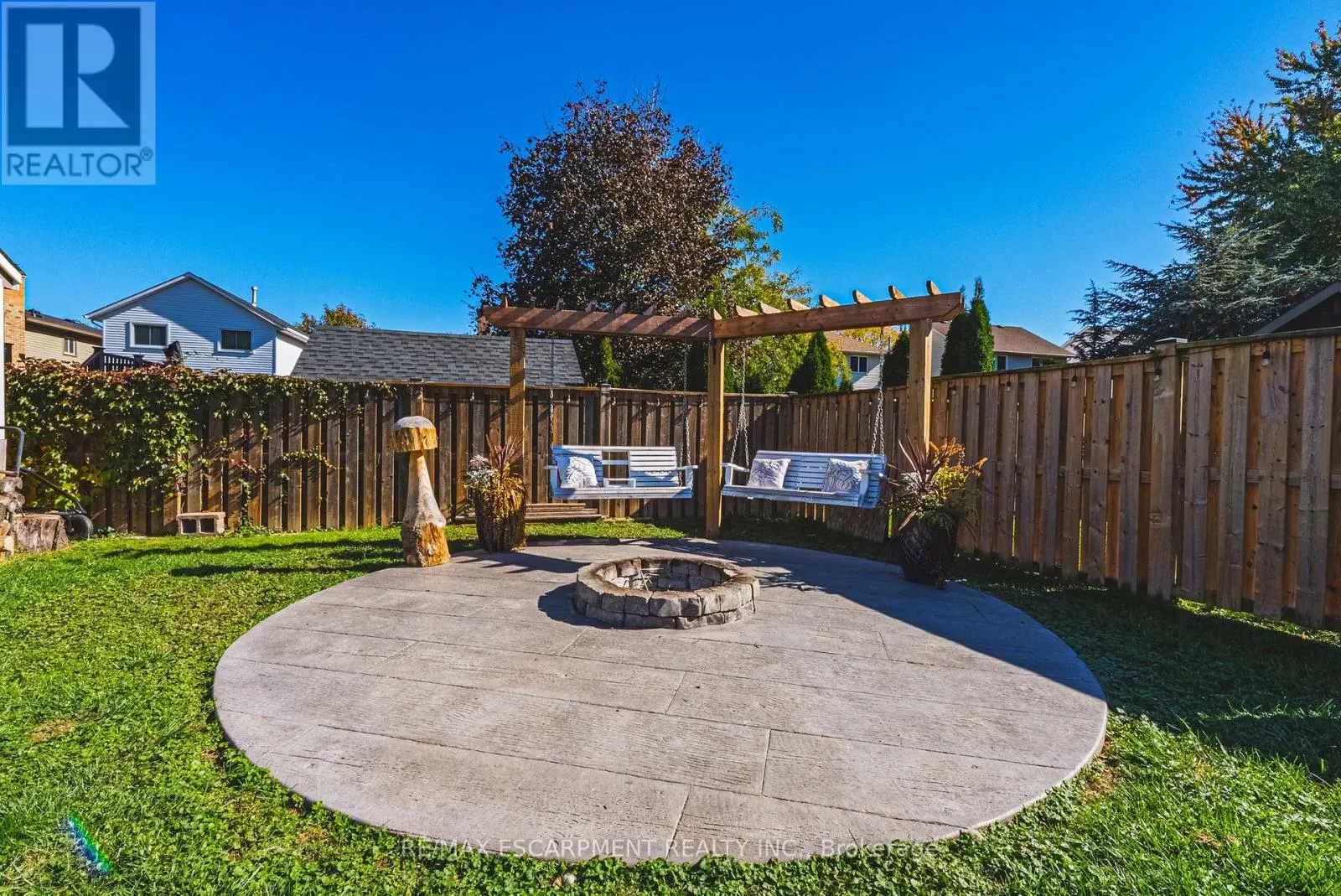 4513 CEDARBROOK LANE