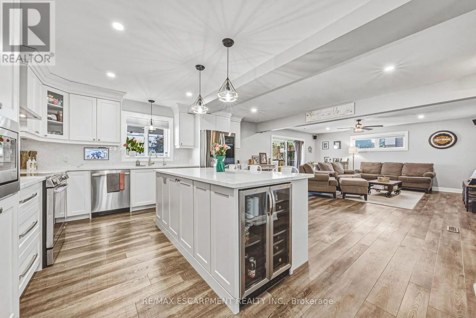 4513 CEDARBROOK LANE