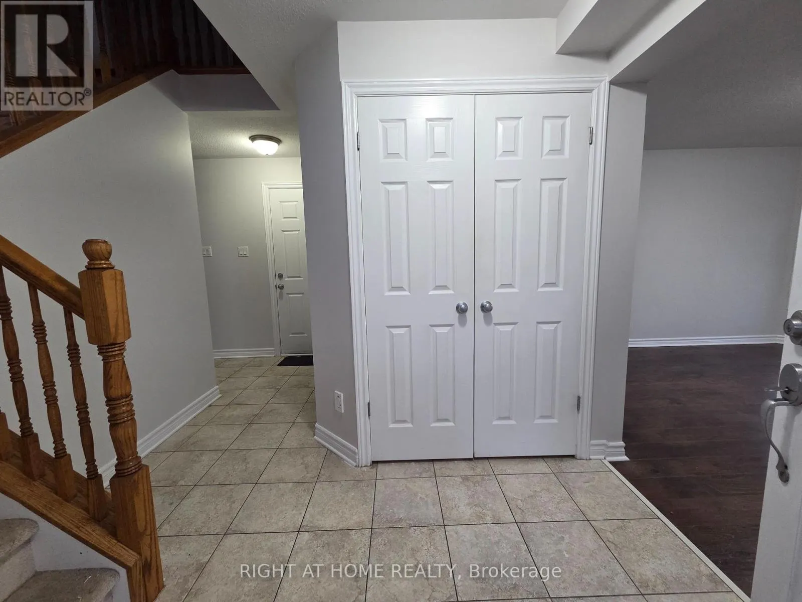 229 LEAMINGTON WAY