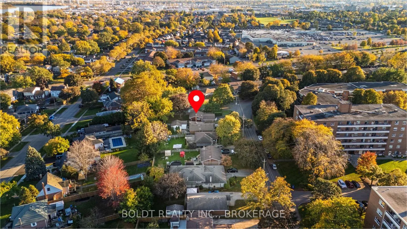 26 LEASIDE DRIVE