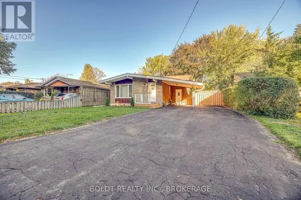26 LEASIDE DRIVE