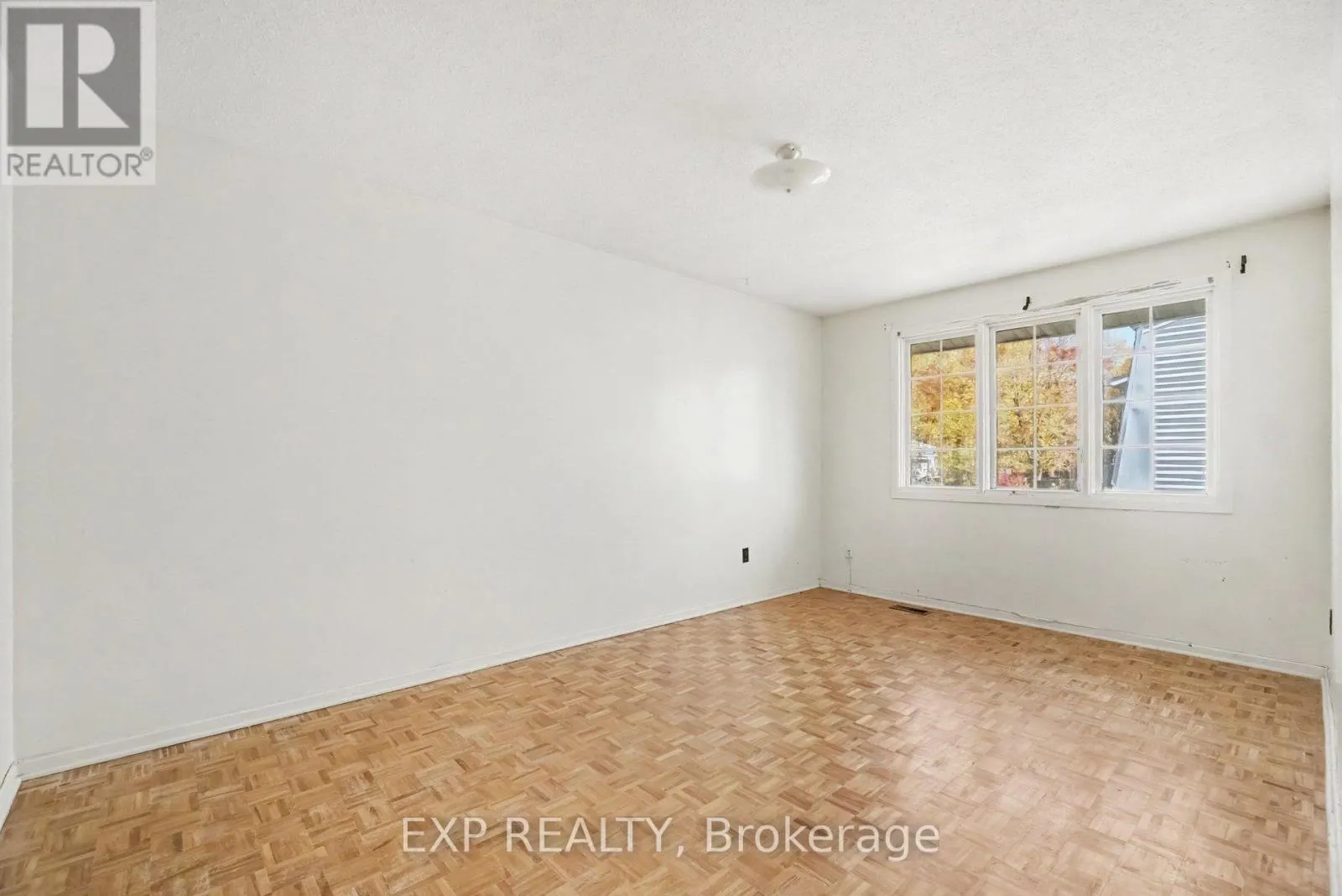20 - 2300 OGILVIE ROAD