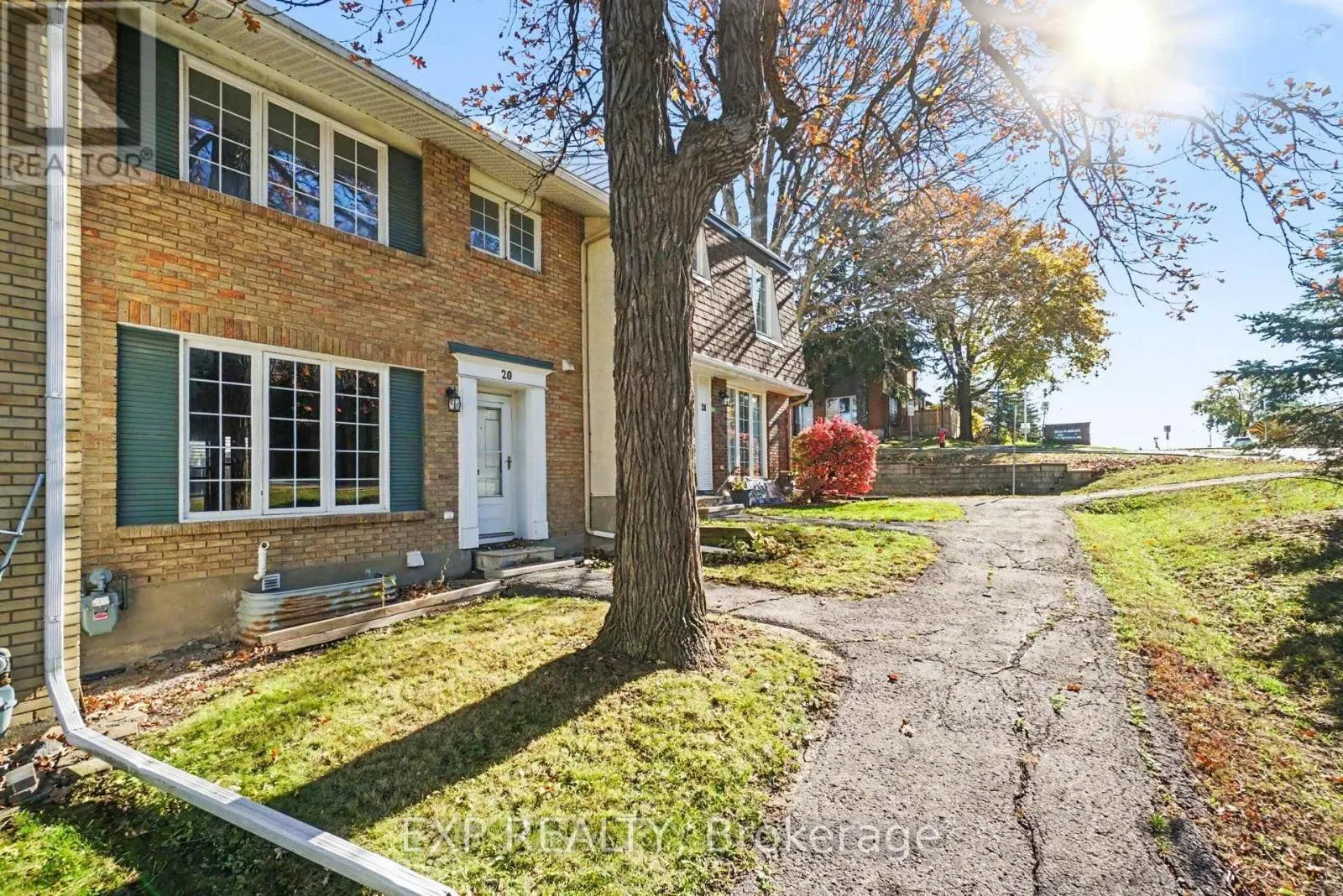 20 - 2300 OGILVIE ROAD