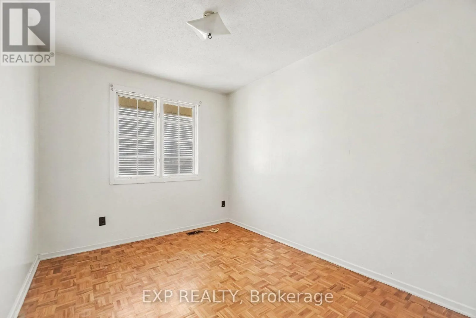 20 - 2300 OGILVIE ROAD