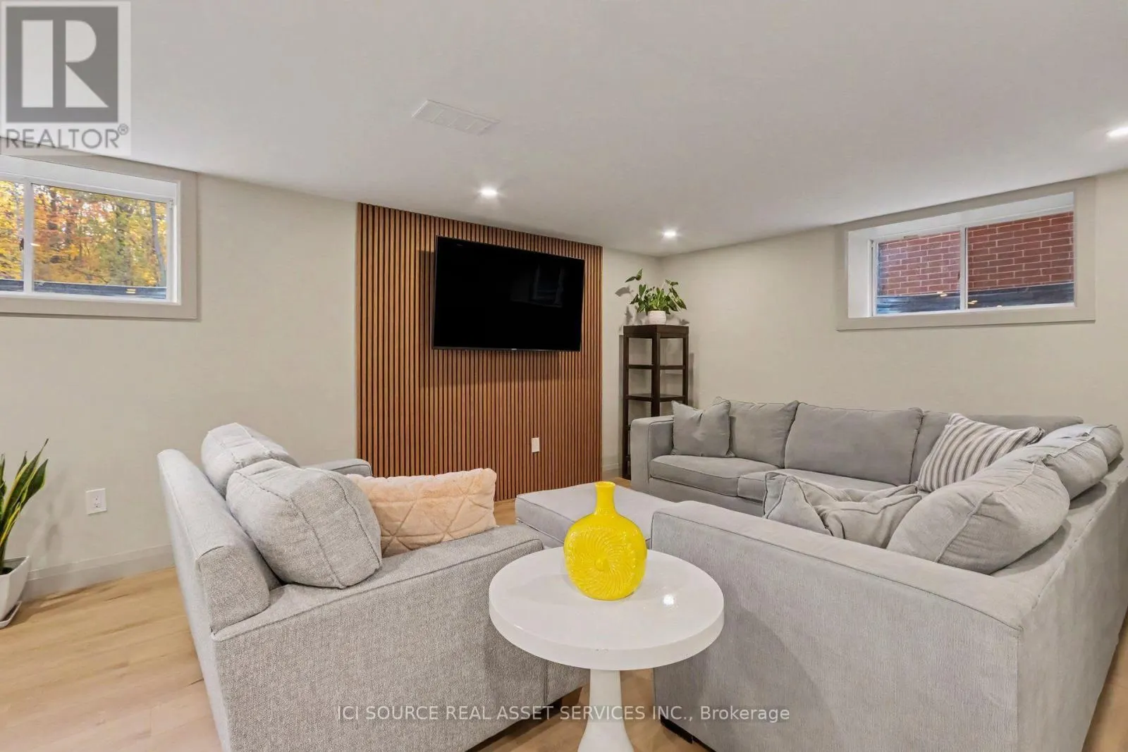 835 COMPANION CRESCENT