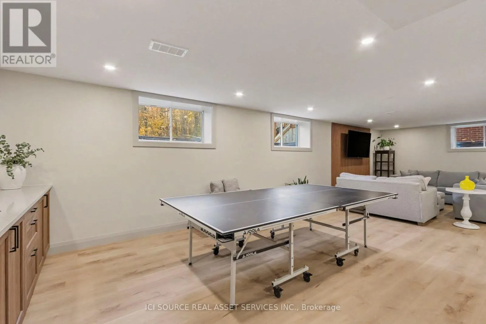 835 COMPANION CRESCENT