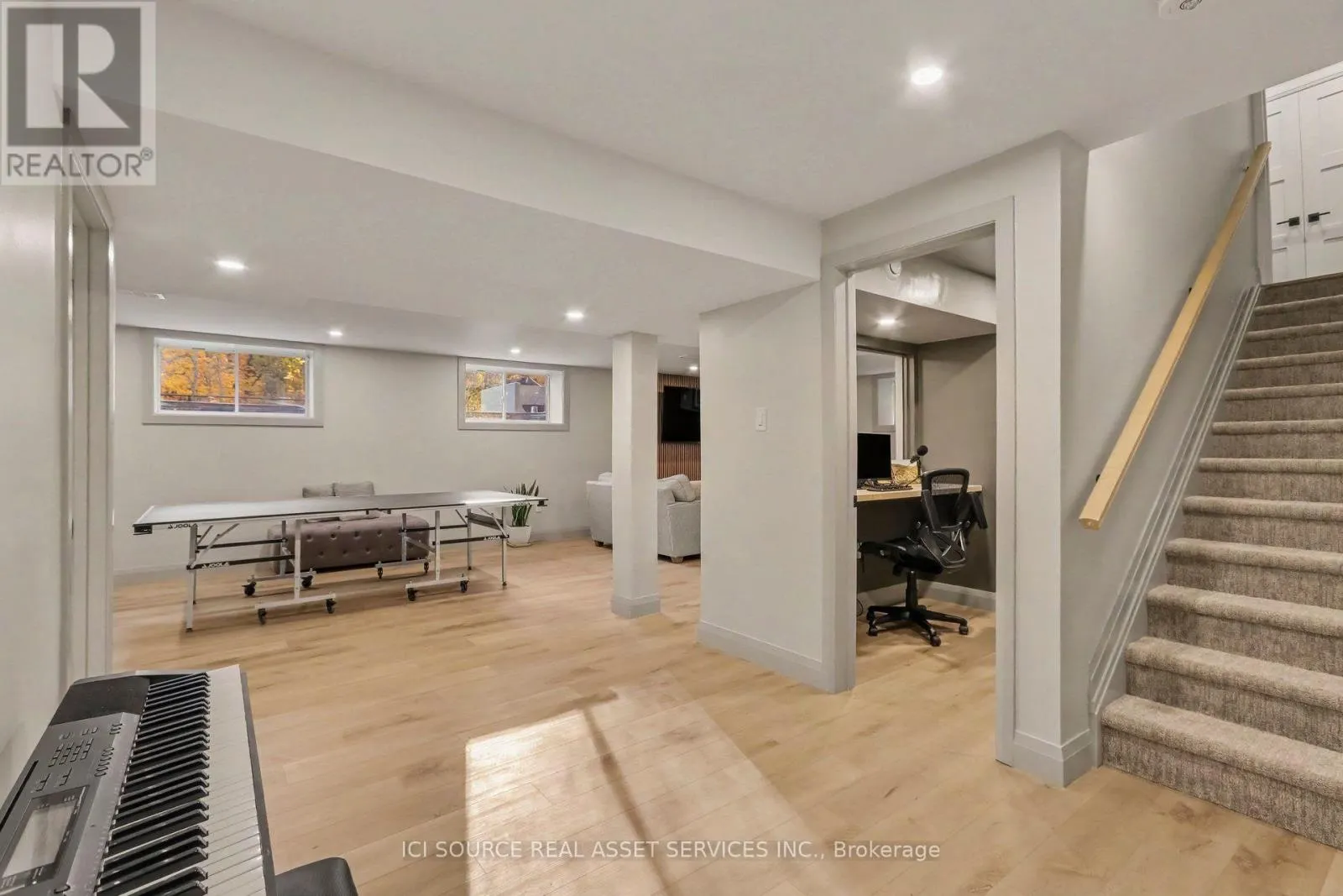 835 COMPANION CRESCENT