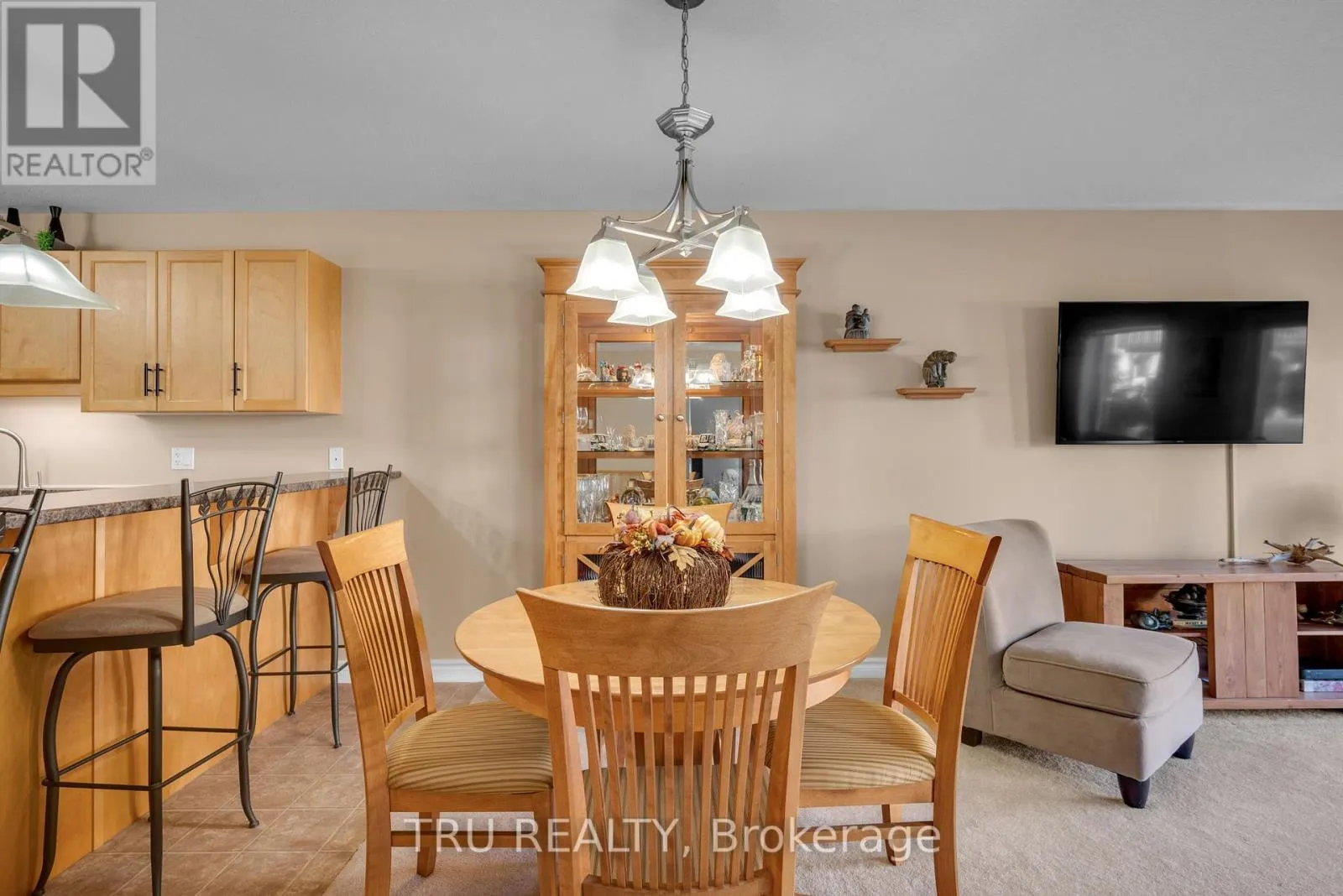 392 JAMIESON STREET