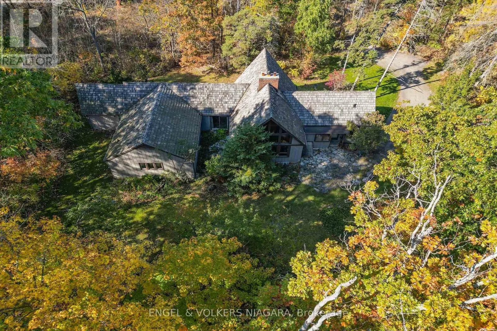 41 PARK ROAD S