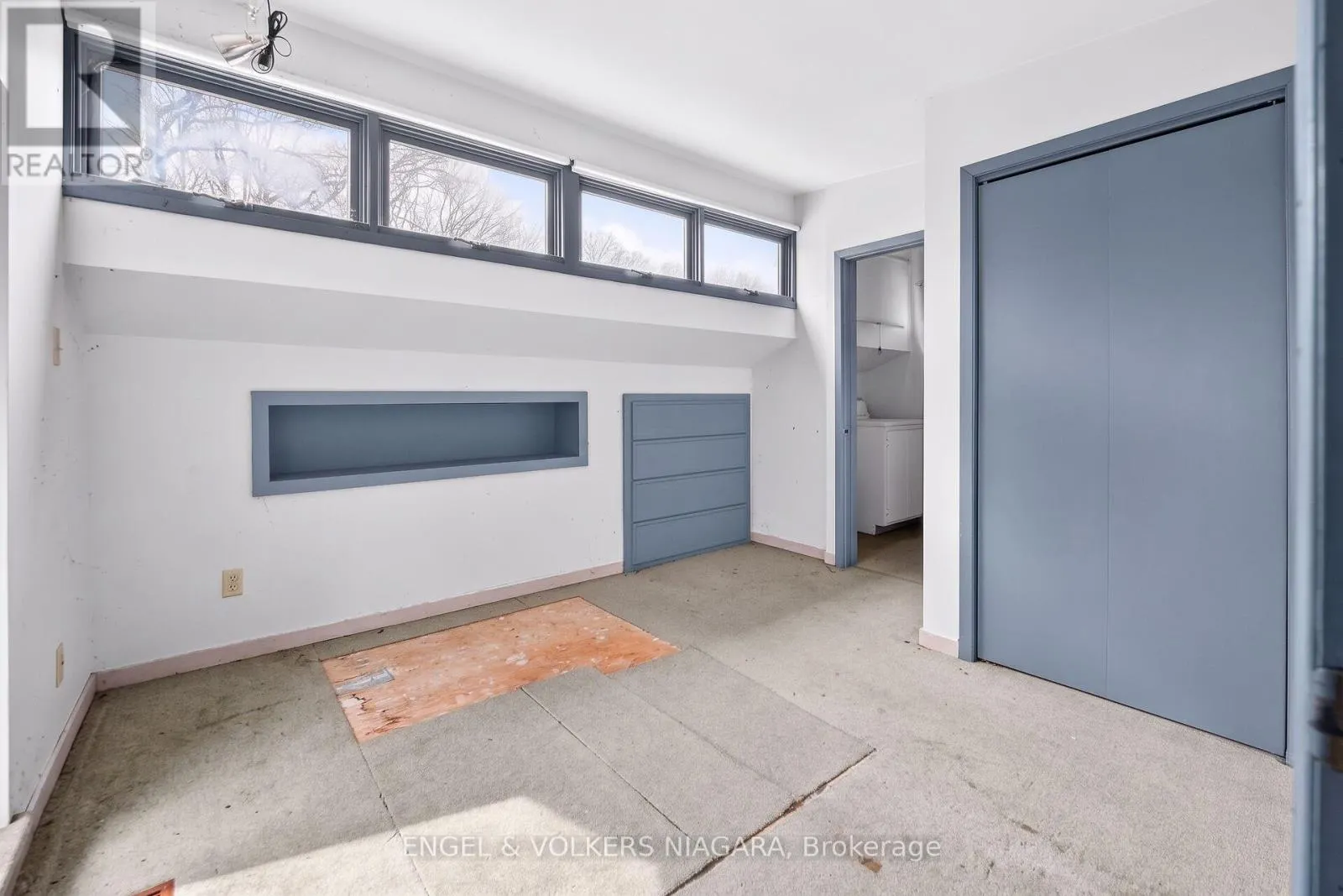 41 PARK ROAD S